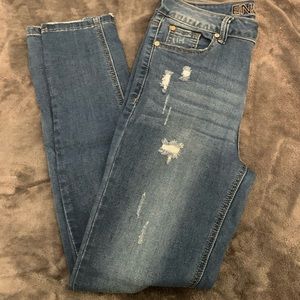 Distressed Medium Wash skinny Jeans